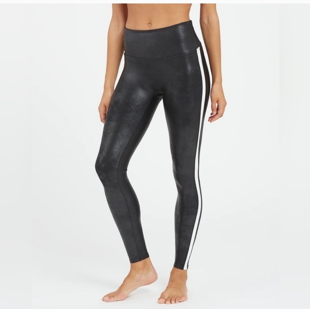 Spanx Black White Stripe Faux Leather Leggings SZ XL